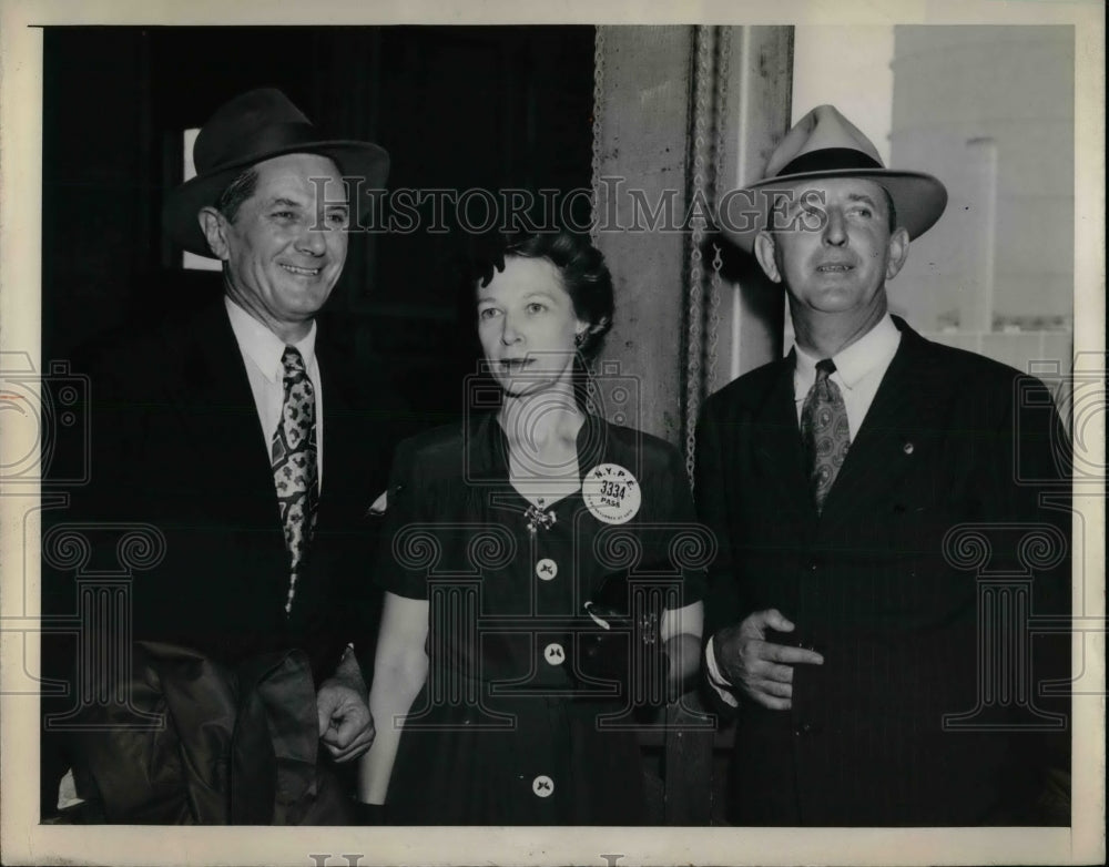 1945 Senator Burnet and Mrs. Maybank, Richard Russell  - Historic Images