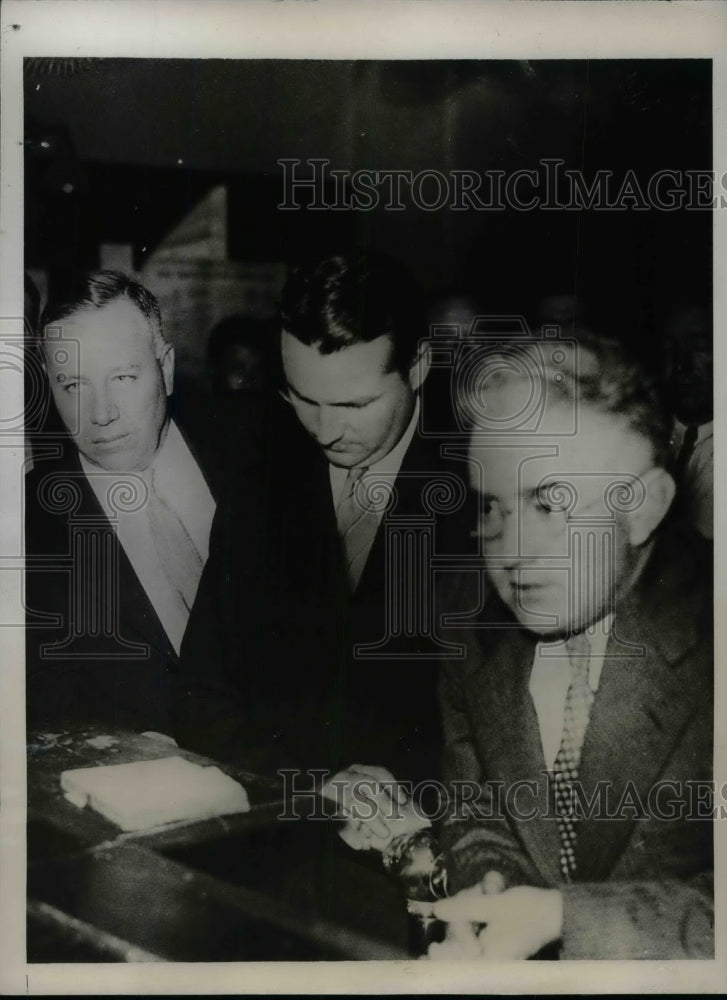 1933 Charles Kimber Insurance Executive Charged with Murder - Historic Images