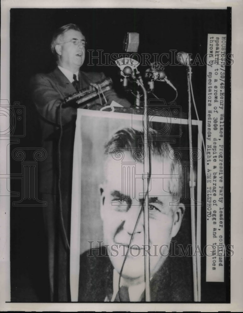 1948 Henry Wallace speak at Progressive Party Leaders.  - Historic Images
