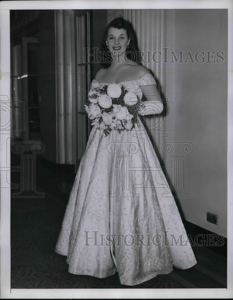 1946 Miss Joan Mitzger at Cotillion *&amp; Ball  - Historic Images