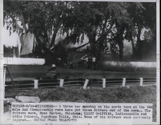 1952 Press Photo Three Car Smashup at Milwaukee AAA Championship Race - Historic Images