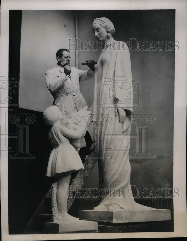 1938 Sculptor, Raymond Couvegnes at work in Paris, France - Historic Images