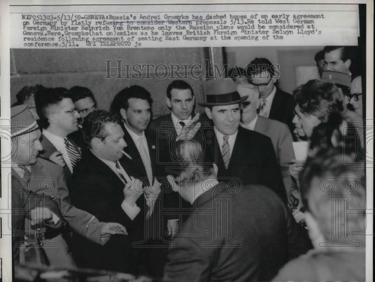 1959 Press Photo Russia's Andrei Gromyko leaving Selwyn Lloyd's residence-Historic Images