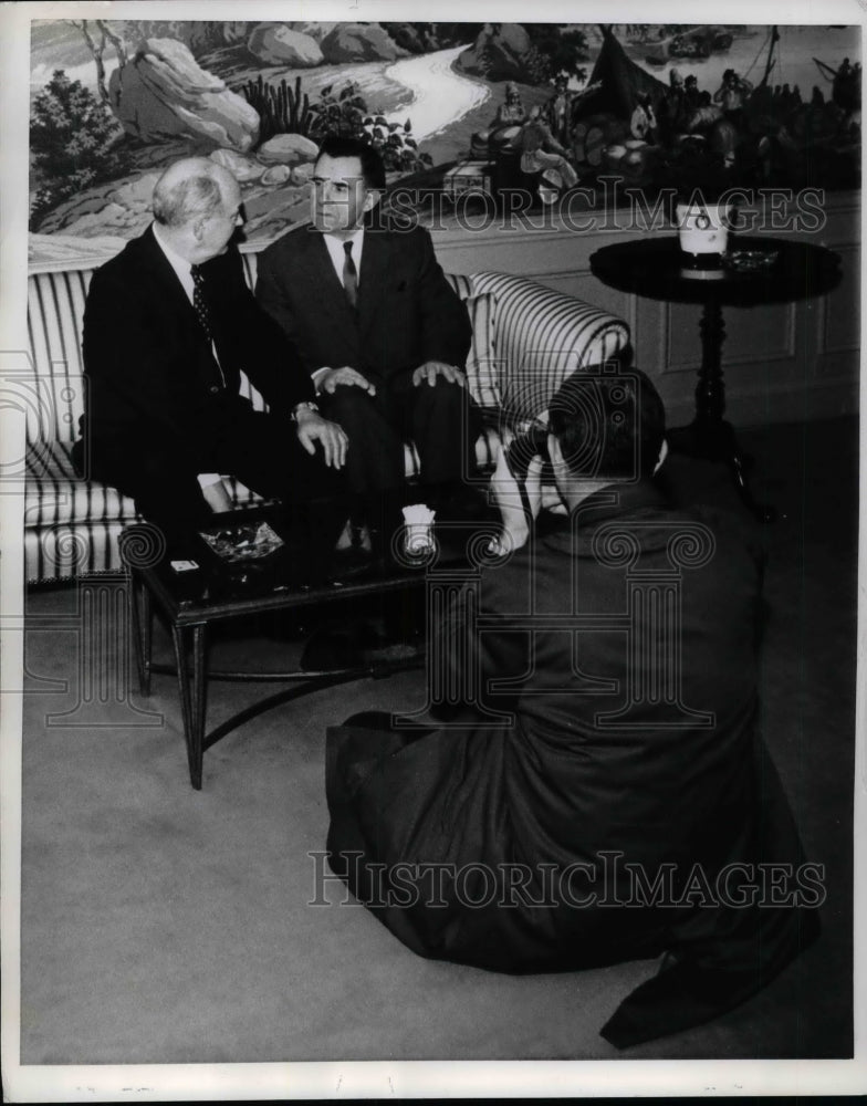 1964 Press Photo Secretary of State Dean Husk Speaking with Soviet Minister - Historic Images