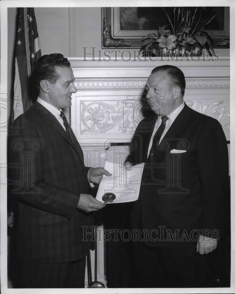 1960 Press Photo Governer Rick DiSalle George Maloof Cleveland - nea75882 - Historic Images