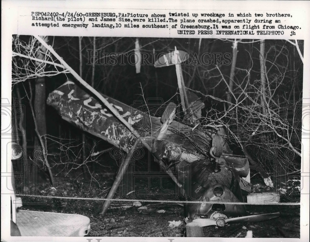 1960 Press Photo Greensburg, Pa wreckage of crashed plane of Rich &amp; James Size - Historic Images