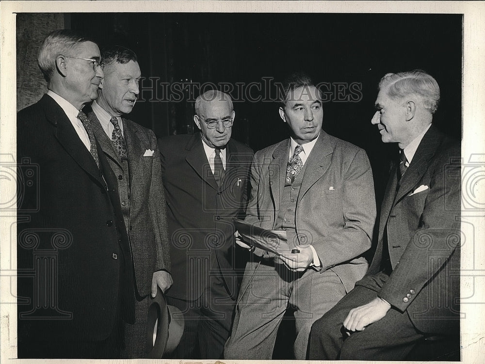 1945 Henson, Howard, Bee, Schoeppel, Rees in Kansas City Conference - Historic Images