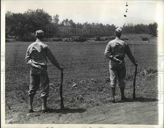 1943 Labor Union Construction of Government State Pipeline - Historic Images