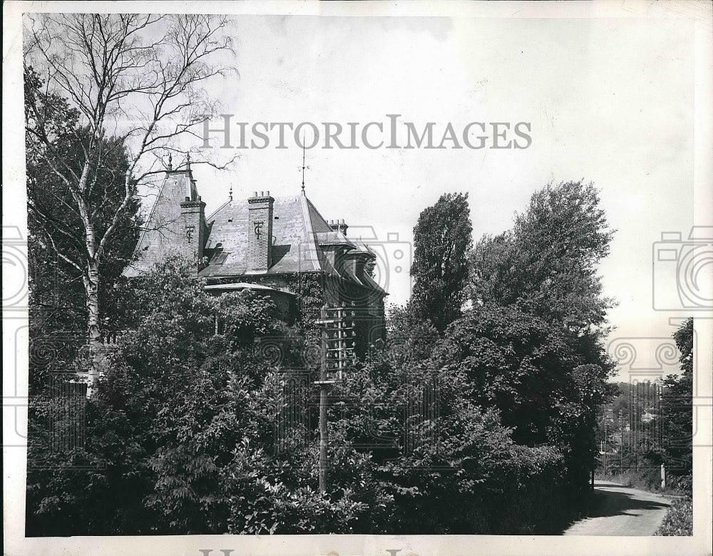 1946 Press Photo Villa Les Roses Louveciennes Paris Estate - nea76126 - Historic Images
