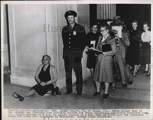 1947 Mrs Joseph Gieger Age 70 Waiting  - Historic Images