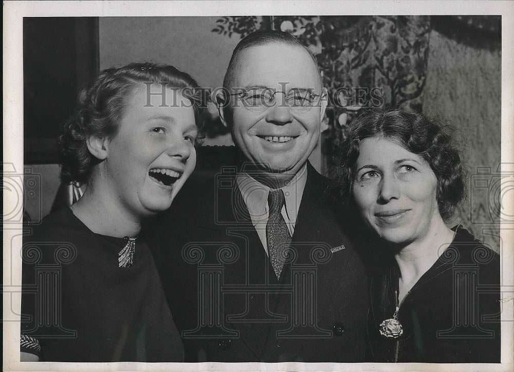 1939 Press Photo Thomas L Holling Virginia Mayor Family Buffalo Threatened - Historic Images