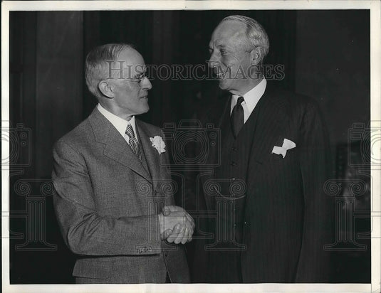 1935 Press Photo US Chamber of Commerce,pres. Henry Harriman & H Gibley-Historic Images