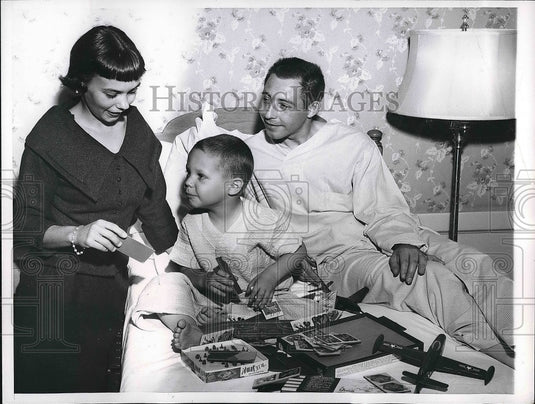 1955 Jeffrey Owen William Mrs. Virgiina owen Wesley memorial Hospita - Historic Images