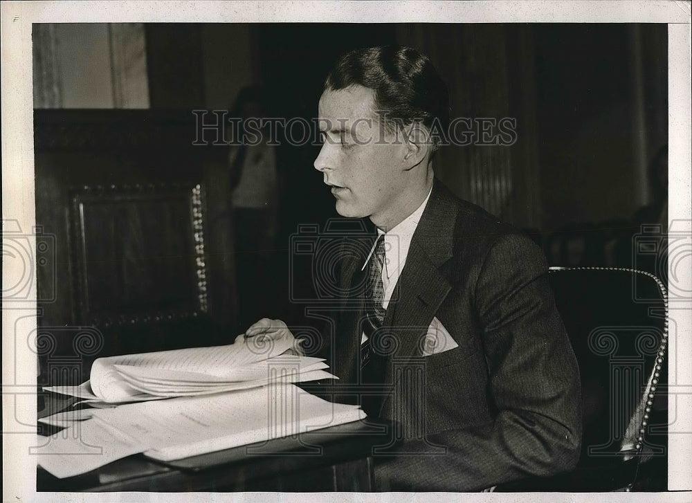 1937 Press Photo E Stewart James Brooklyn New York Senate Committee Education - Historic Images