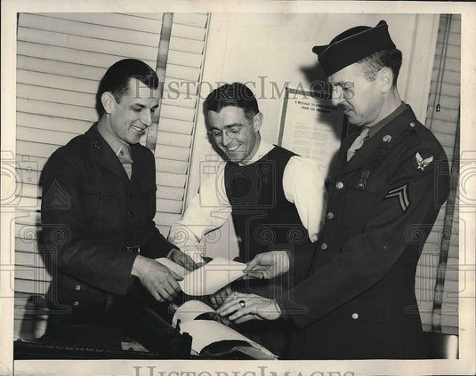 1944 Marion Johnson Dave Steward Johnny Thompson  - Historic Images