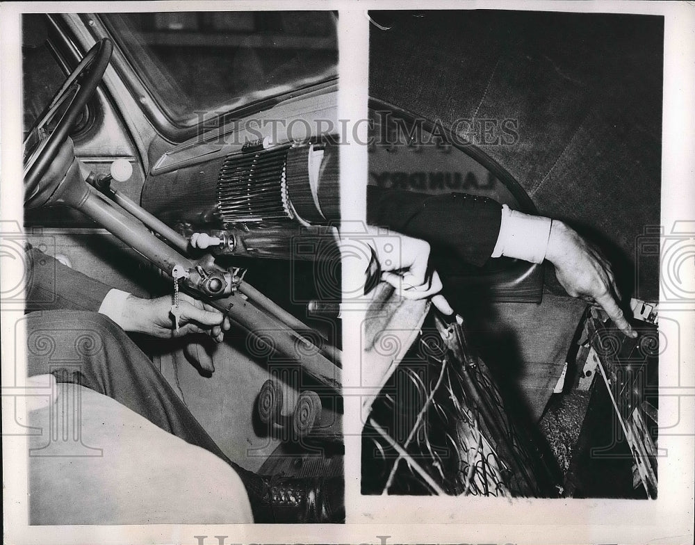 1947 Press Photo Chicago, Ill police detective &amp; switch to hidden compartment - Historic Images