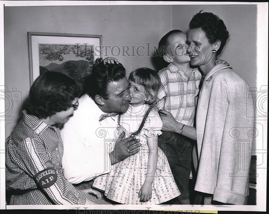 1958 Mr & Mrs Paul Robinson & Earl, Sandra Prather  - Historic Images