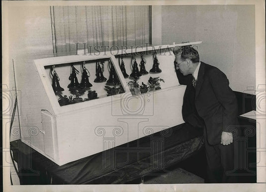 1936 Dr. John M. Arthur, Bio - Historic Images