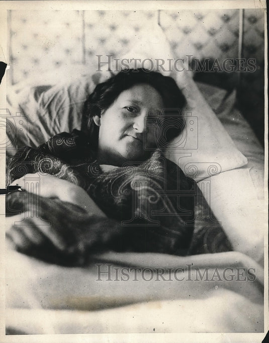 1924 Press Photo Elizabeth Howe gave birth to triplets after giving birth to - Historic Images