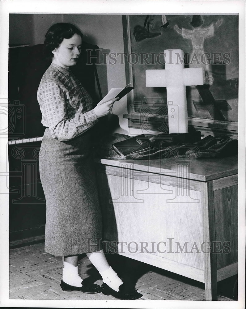 1954 Nancy Yocom, Student of Middletown Ohio.  - Historic Images