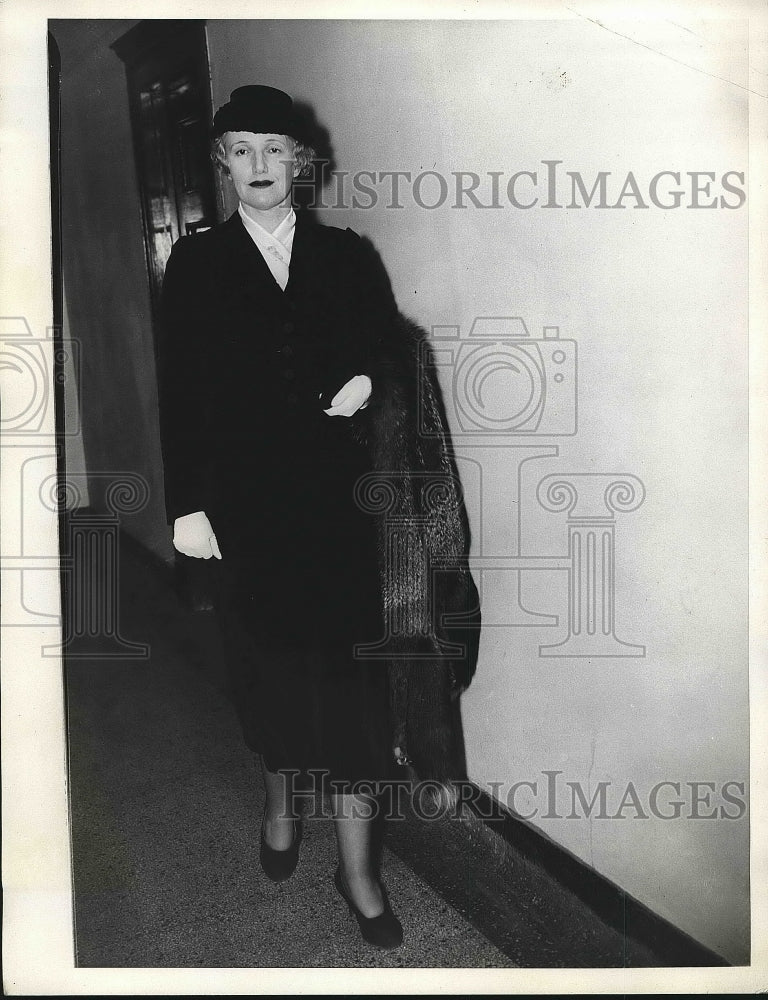 1937 Mrs. Pat Hurley  - Historic Images