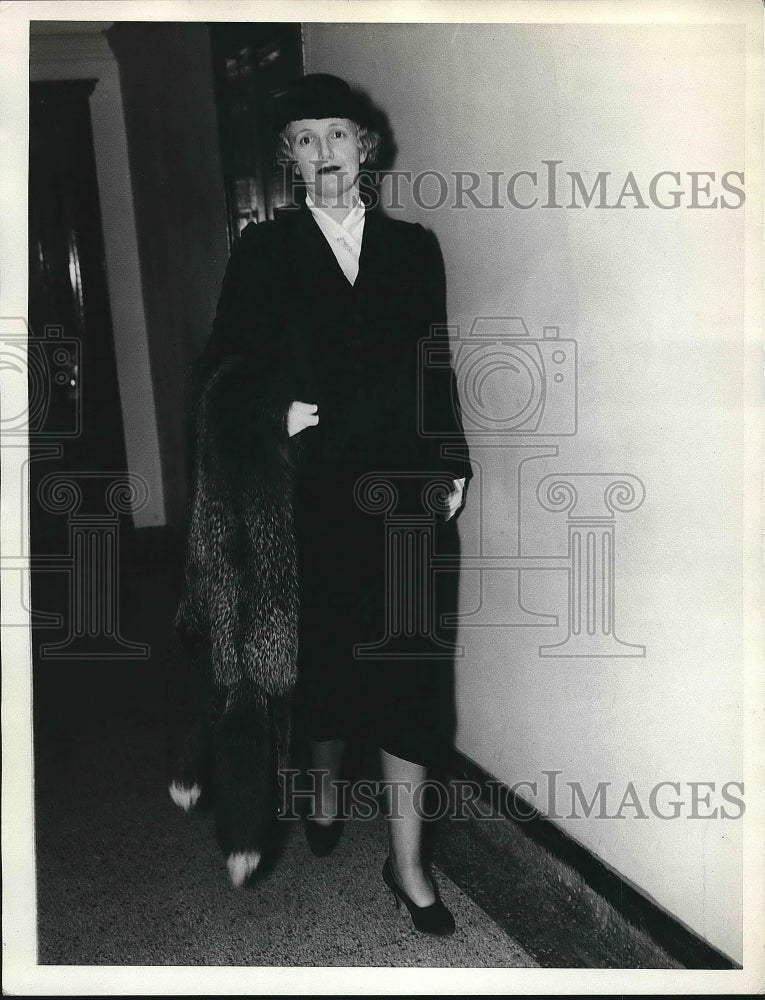 1937 Mrs. Path Hurley  - Historic Images