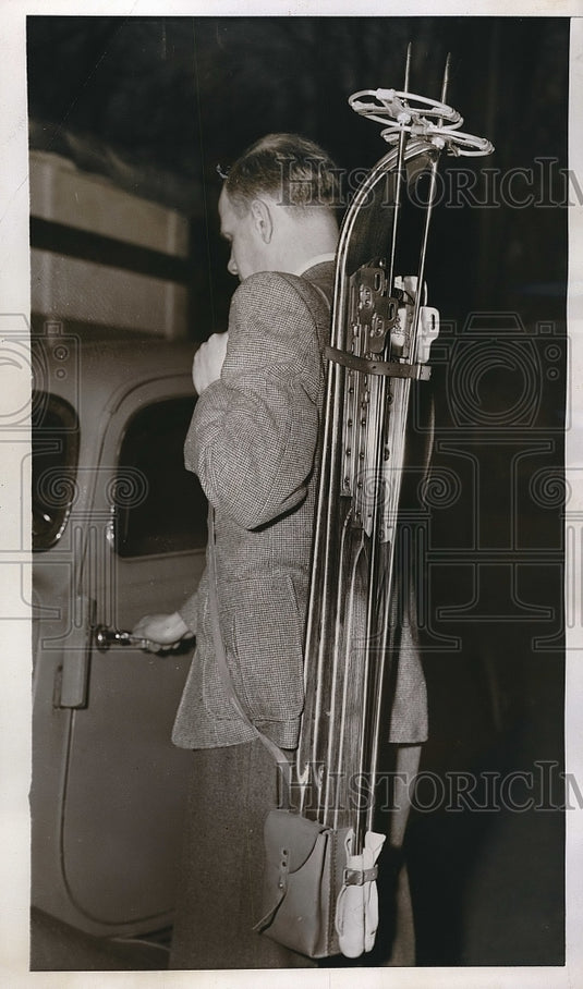 1952 Adjusted Skis developed by a German Manufacturer.  - Historic Images