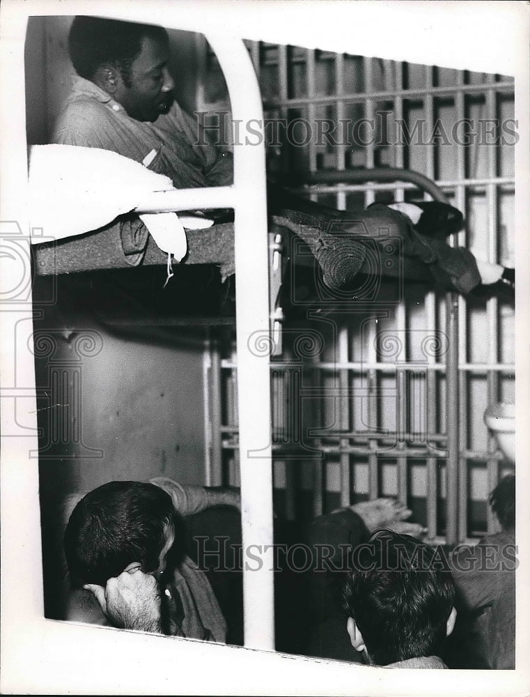 1964 Inmates in Lorain County jail in Elyria, Ohio  - Historic Images