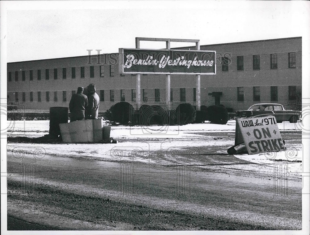 1962 Striking Workers Outside Bendix Westinghouse Plant  - Historic Images
