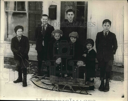 1924 Children of Mrs. Elizabeth Howes of Boston, Twins & Triplets - Historic Images
