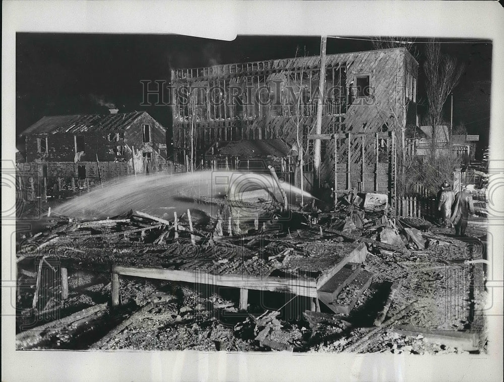 1934 Long Island, NY homes destroyed by a fire  - Historic Images