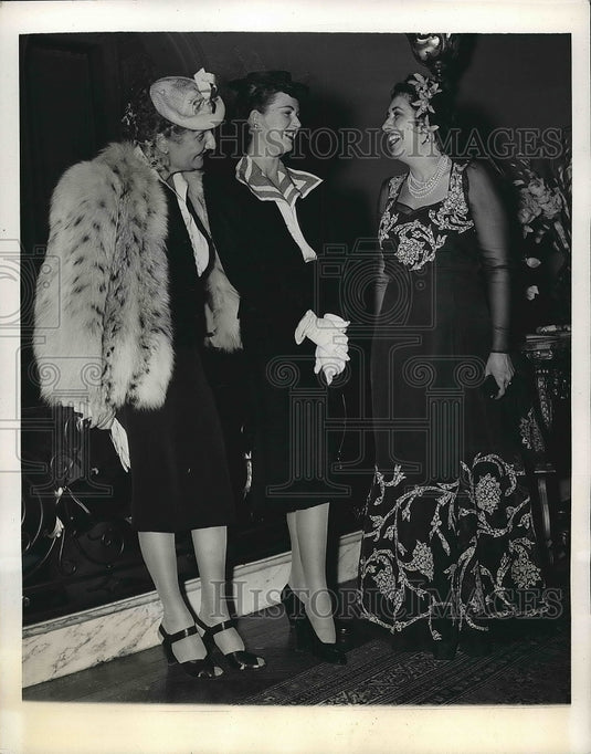 1941 Senora Carlos Martins, Blue Suit by Louis Barnes Gallagher - Historic Images