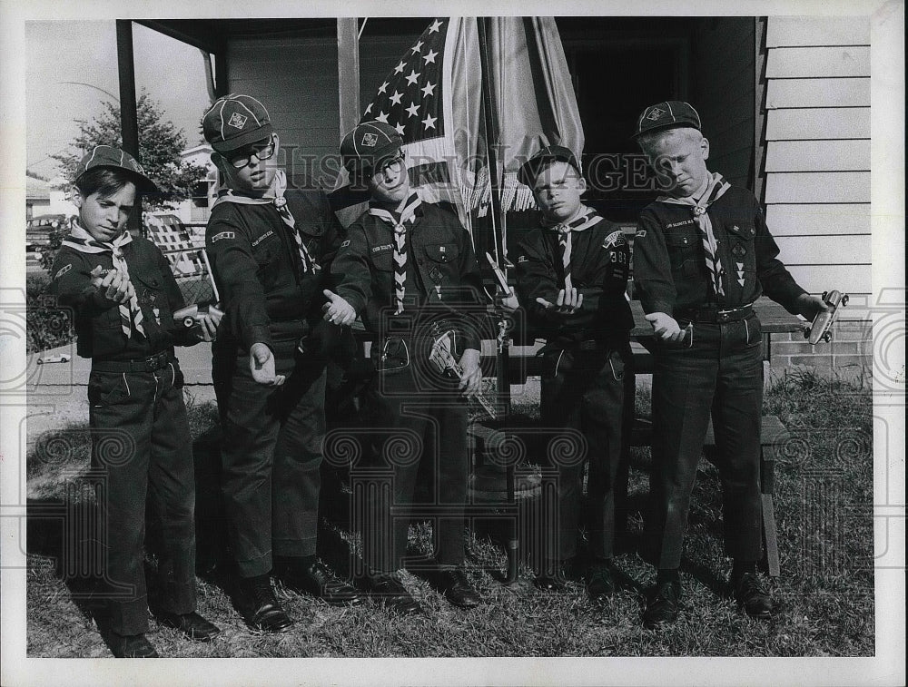 Press Photo Cub Scouts, Paul Alexander, Bob Gamiero, Ron Cageao, Bob Wilson - Historic Images
