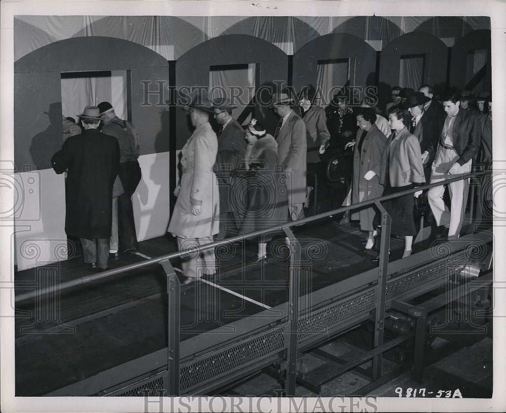 1953 Passengers On 1 1/2 Mile Per Hour Loading Conveyor Belt Test - Historic Images