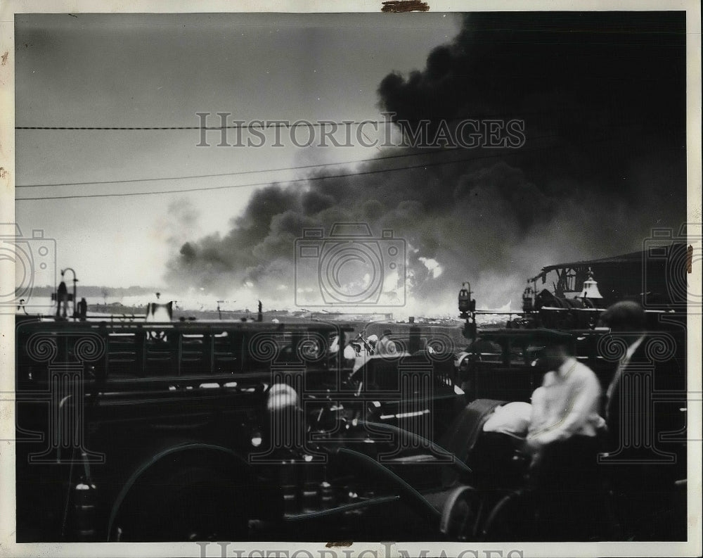 1935 Two Pennsylvania Freight docks destroyed loaded Box Car. - Historic Images