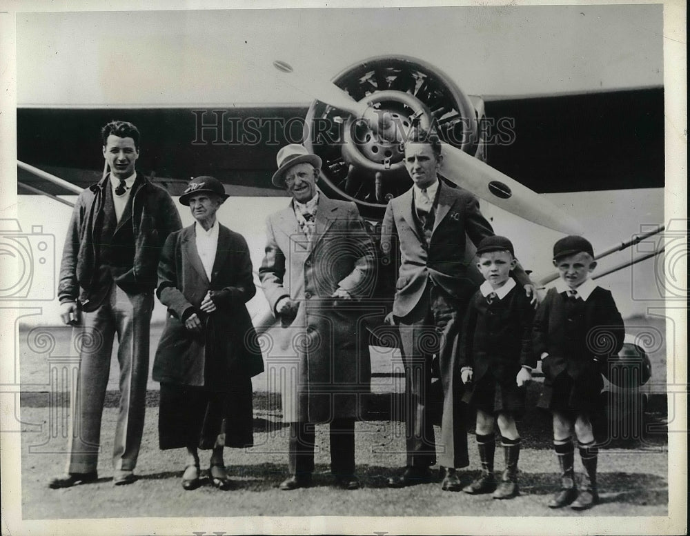 1934 Four Generation of Lowery family on their first Airline Trip. - Historic Images