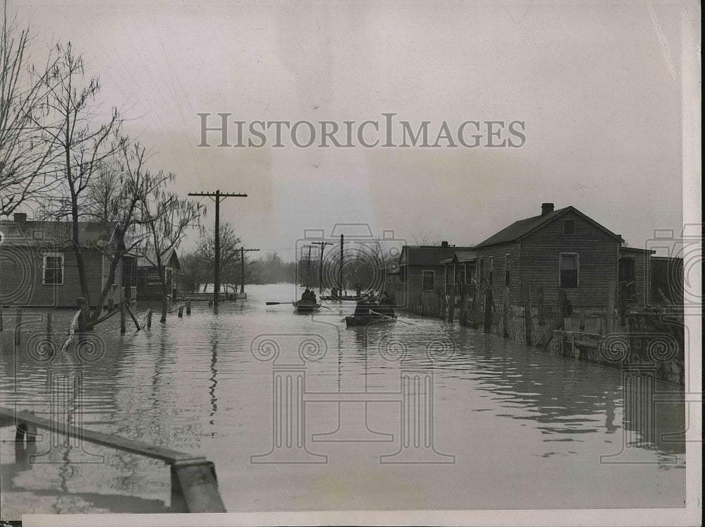 1937 Evansville, Ind. floodwaters of the Ohio River  - Historic Images