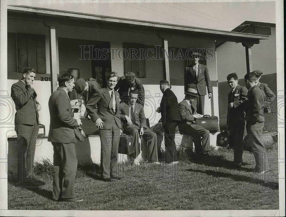 1932 Finland&#39;s Olympic athletese at their housing in village - Historic Images