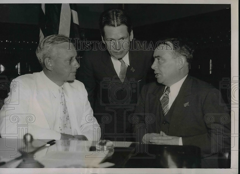 1936 Pres. candidate Al Landon, Art Ballantine, Rep. Joe Martin - Historic Images