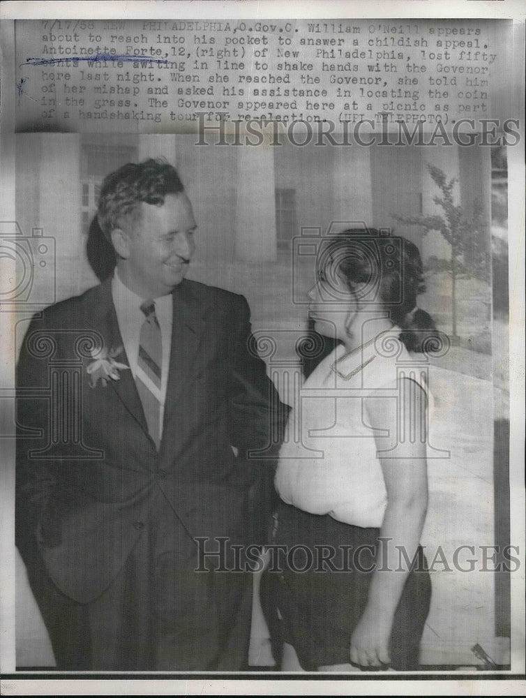 1958 Press Photo Antionette Forte Age 12 &amp; Governor William O&#39;NEal - nea80078 - Historic Images