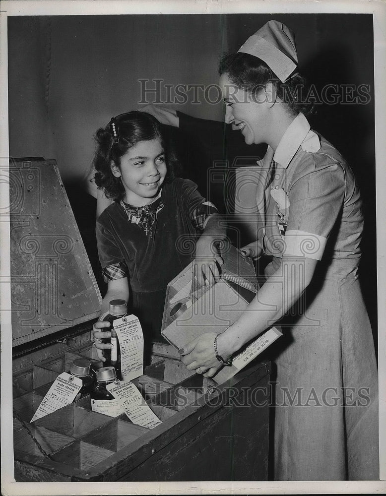 1949 Carol Ficarra James McNamara Human Red Cross Blood Donations - Historic Images
