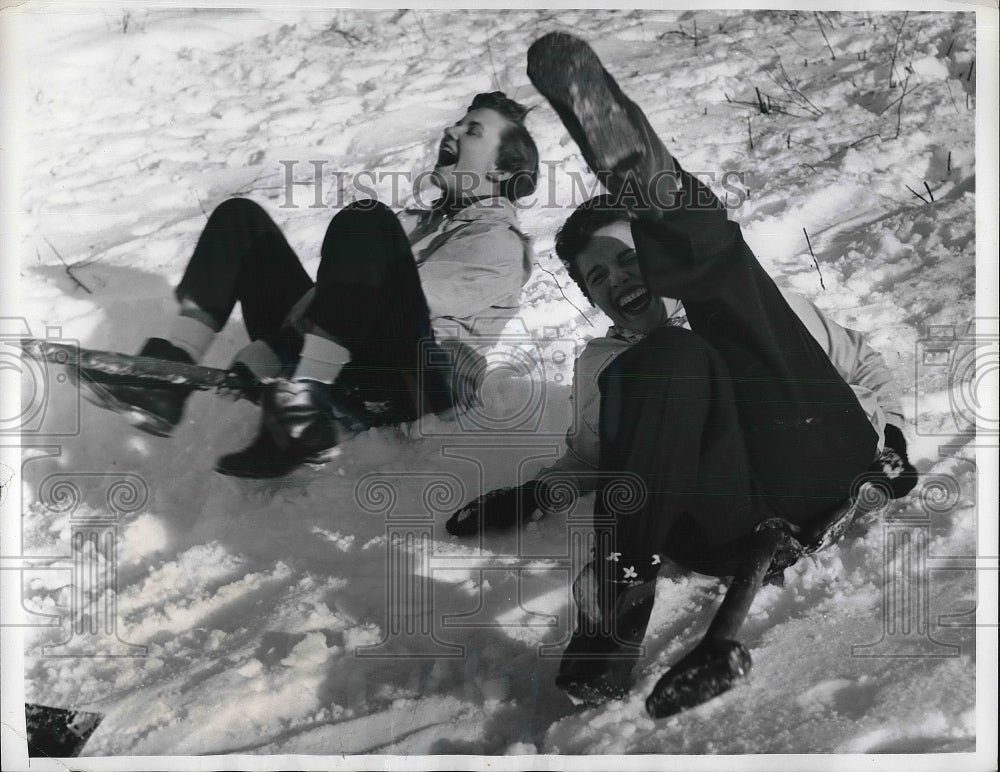1957 Press Photo &quot;Skid Kids&quot; Sledding Down Hill - nea80666 - Historic Images