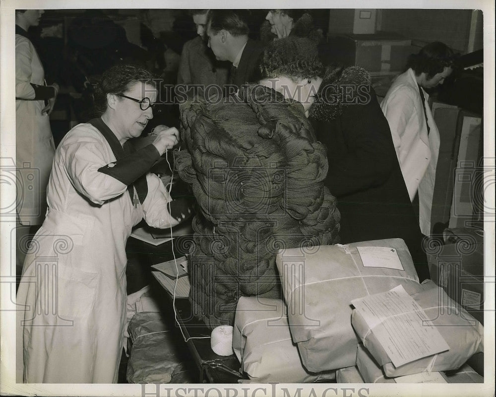 1941 Red Cross Mrs Frances A. Lariviere Red Cross  - Historic Images