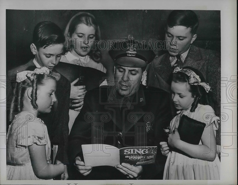 1948 Wilburn Legree Flint&#39;s Singing Cop  - Historic Images