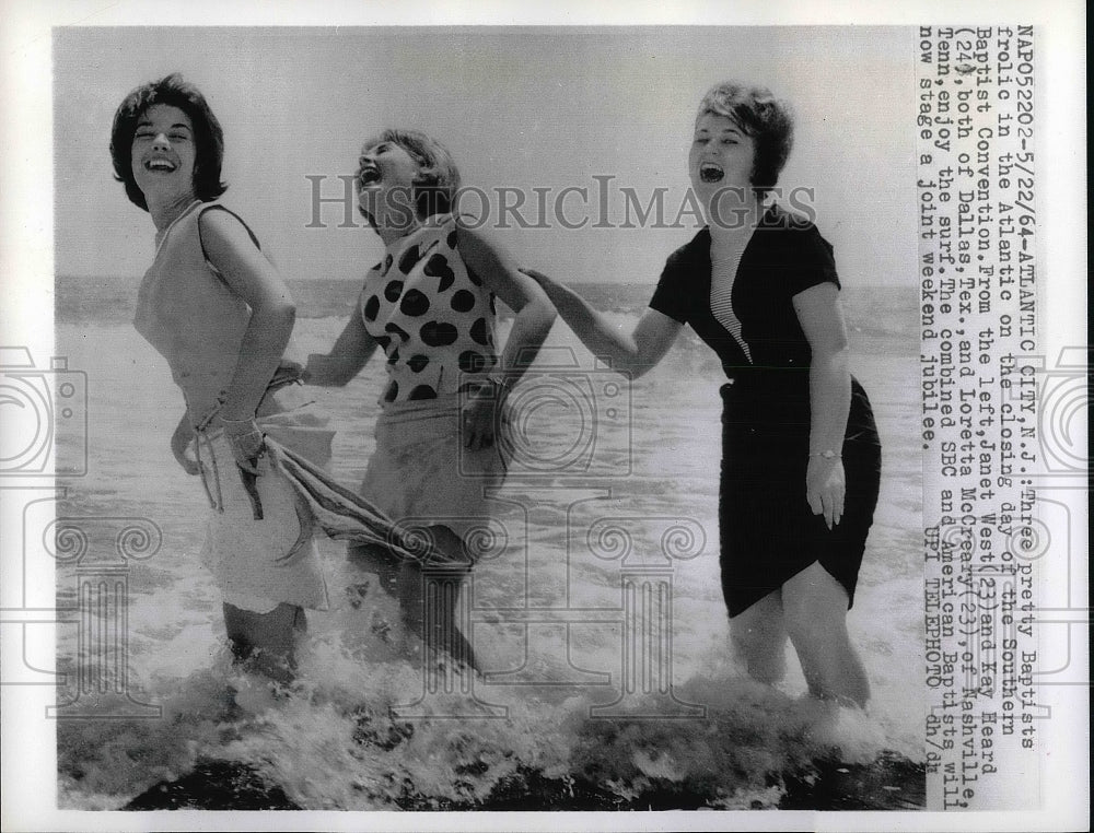 1964 Press Photo Janet West, Kay Heard, and Loretta McCreary - nea80929 - Historic Images