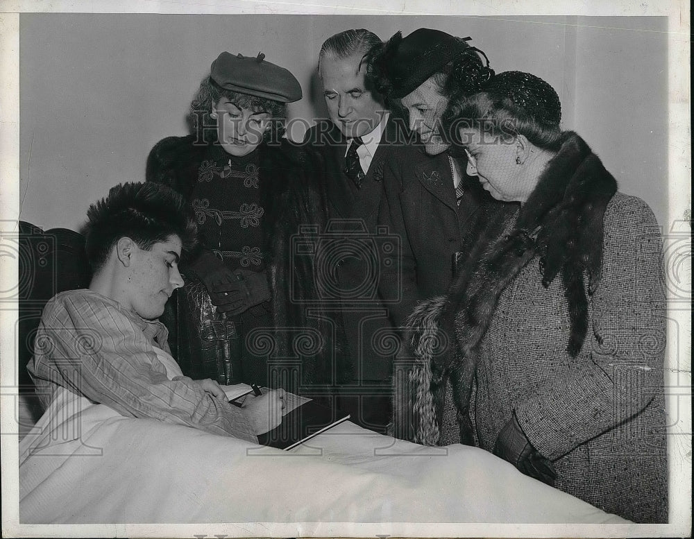 1944 Press Photo William Cammage, Helen Newman, Atty Frank Kelly, Jane Brazleton - Historic Images