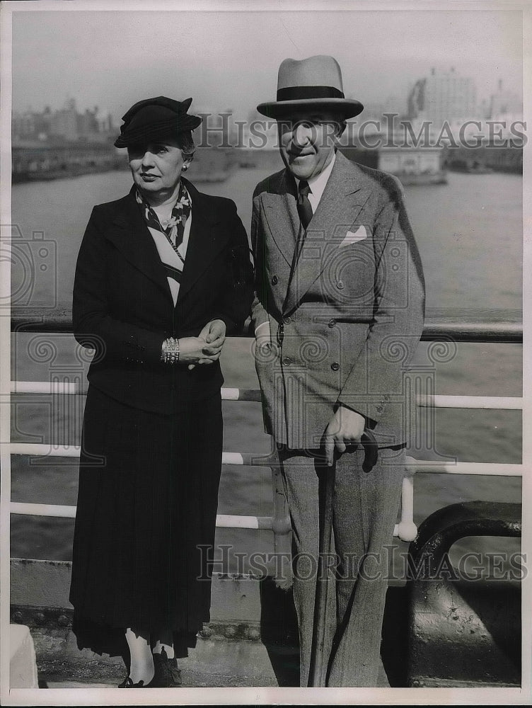 1936 Press Photo William Philip Simms, Editor, Mrs. Simms - Historic Images