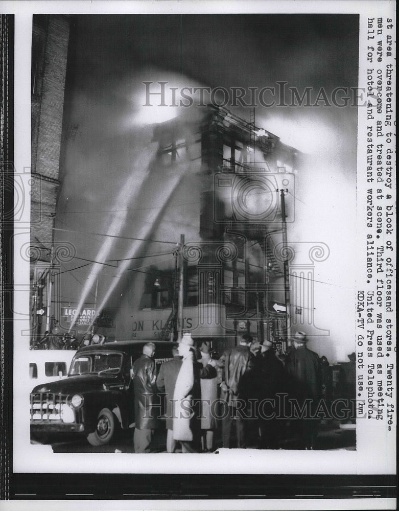 1957 Press Photo Firemen Fight Blaze at hotel - Historic Images