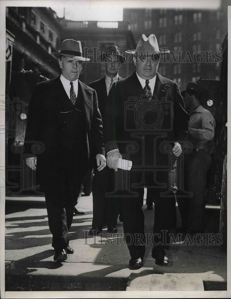 1938 Press Photo Mayor LaGuardia Leaving city Hall - nea81526-Historic Images