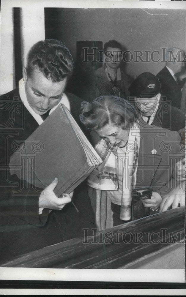 1957 Press Photo Mrs. Nichole Wilson French Bride - nea81559-Historic Images